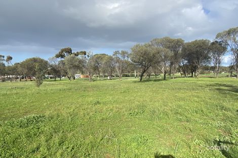 Property photo of 16 Bland Road York WA 6302