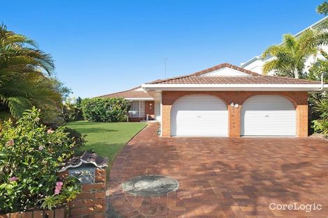 Property photo of 49 Carwoola Crescent Mooloolaba QLD 4557