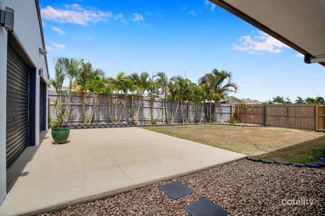 Property photo of 9 Vidar Crescent Ooralea QLD 4740