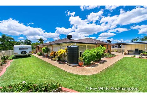 Property photo of 27 Harris Crescent Norman Gardens QLD 4701