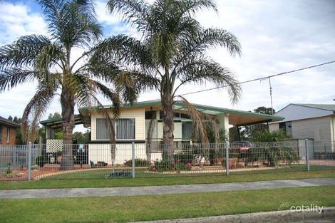 13 Benaud Cres, Warilla, NSW 2528