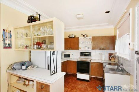 Property photo of 11 Dell Street Woodpark NSW 2164
