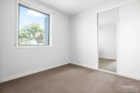 Property photo of 108/5 Bear Street Mordialloc VIC 3195