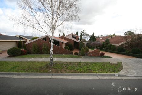 17 Freemantle Dr, Wantirna South, VIC 3152