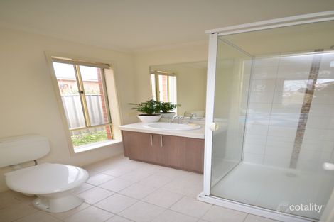 Property photo of 4 Coulson Place Echuca VIC 3564