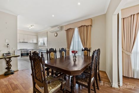 Property photo of 3/4 Levenia Street St Albans VIC 3021