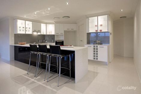 Property photo of 2 Tea Tree Street Heathwood QLD 4110