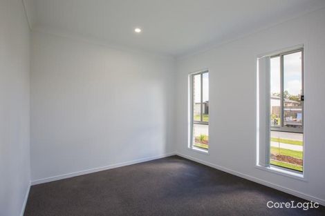 Property photo of 10 Hiddenvale Circuit Yarrabilba QLD 4207