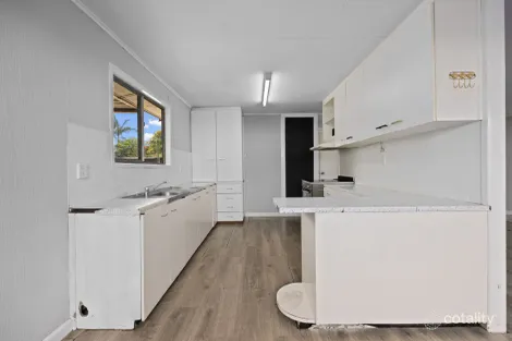 Property photo of 110 Cascade Street Raceview QLD 4305