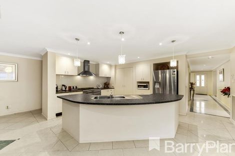 Property photo of 10 Cromwell Lane Cranbourne East VIC 3977