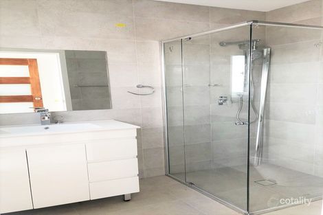 Property photo of 33 Hamel Road Mount Pritchard NSW 2170