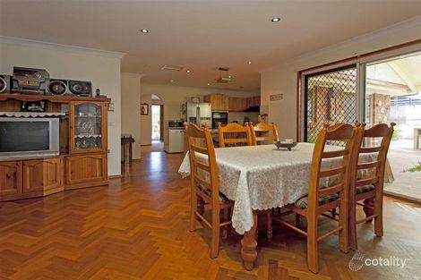 Property photo of 34 Sans Souci Drive Wodonga VIC 3690