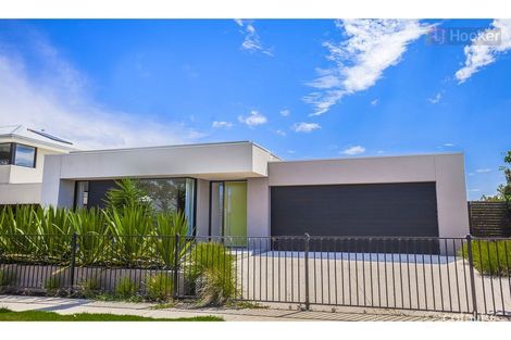 Property photo of 45 Flourish Circuit Greenvale VIC 3059