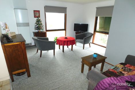 Property photo of 4 Carboni Court Eureka VIC 3350