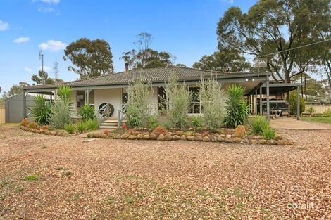 28 Dawson Dr, Maiden Gully, VIC 3551