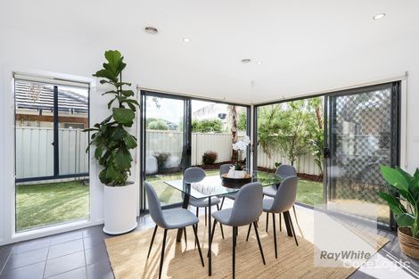 Property photo of 10 Ballybunion Avenue Craigieburn VIC 3064