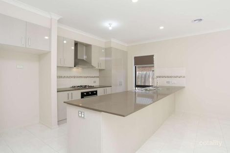 Property photo of 2A Golf Links Road Berwick VIC 3806