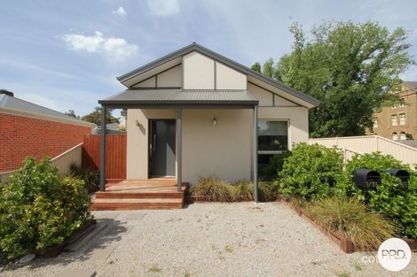 1/15 Monastery Dr, Wendouree, VIC 3355