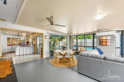 Property photo of 15 Pelican Street Slade Point QLD 4740