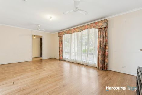 Property photo of 5 Oakridge Close Aberfoyle Park SA 5159