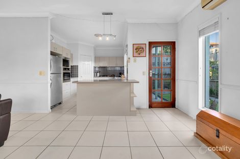 Property photo of 5 Joffre Place Forest Lake QLD 4078