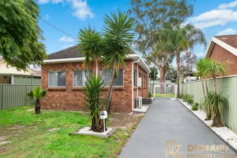 1 Gwendolen Ave, Umina Beach, NSW 2257