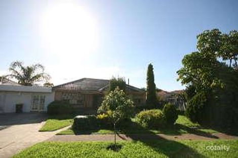 3 Markwick Cres, Campbelltown, SA 5074