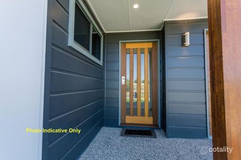 Property photo of 35 Lauren Drive Emerald QLD 4720