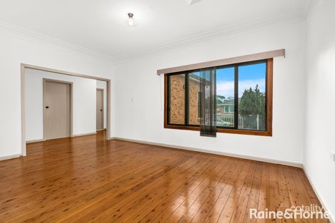 Property photo of 12 Lynwen Crescent Banksia NSW 2216