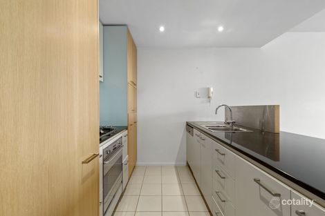 208/30 Newquay Prom, Docklands, VIC 3008