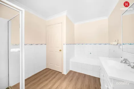 Property photo of 37 Chapman Street West Hoxton NSW 2171