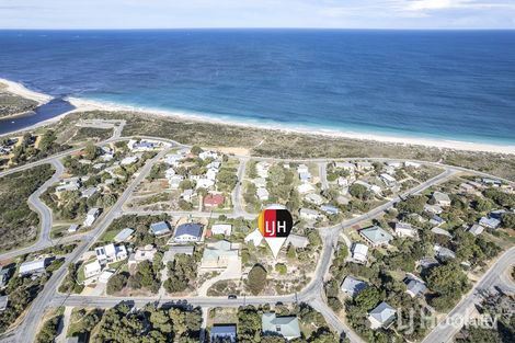 20 Murray St, Guilderton, WA 6041