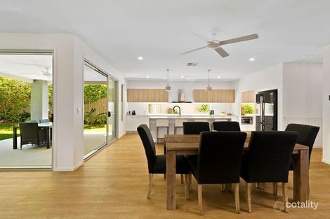 Property photo of 16 Hibiscus Avenue Mooloolaba QLD 4557