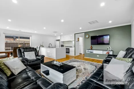 Property photo of 19 Koukoura Drive Epping VIC 3076