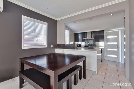 Property photo of 15 Railway Crescent Belmont North NSW 2280