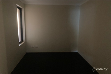 Property photo of 8 Snakewood Bend Glen Iris WA 6230