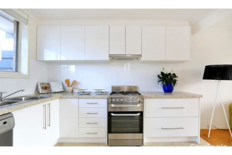 Property photo of 1/32 Adelaide Street Mornington VIC 3931