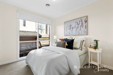 Property photo of 2/38 Danien Street Glen Waverley VIC 3150