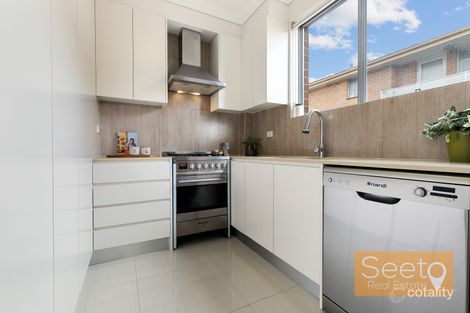 Property photo of 9/29 Hampstead Road Homebush West NSW 2140