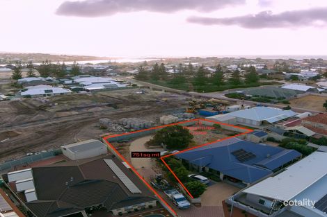 Property photo of 28 Peppertree Close Wannanup WA 6210