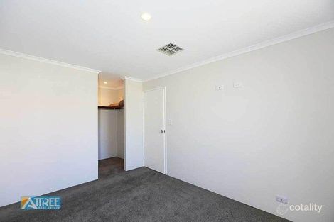 Property photo of 30 Fortescue Bend Gosnells WA 6110
