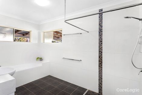 Property photo of 30 Garn Hatch Lane Etna Creek QLD 4702