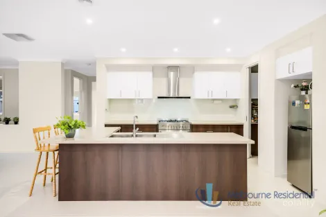 Property photo of 57 Landing Place Point Cook VIC 3030