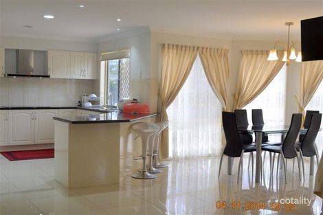 Property photo of 2 Brushwood Circuit Forest Lake QLD 4078