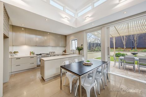 Property photo of 8 Merrion Place Kew VIC 3101