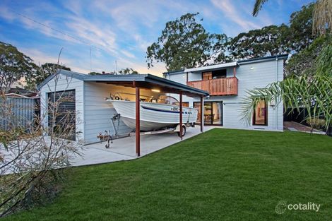 Property photo of 92 Noamunga Crescent Gwandalan NSW 2259