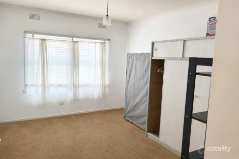 Property photo of 422 Main Road West St Albans VIC 3021