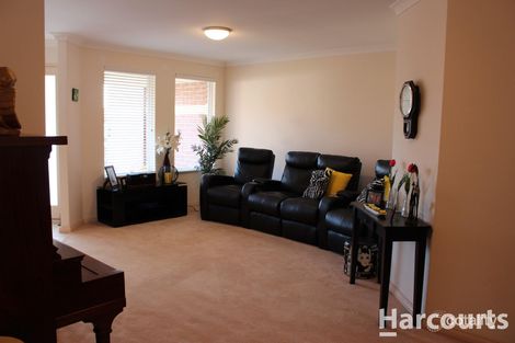 21 Manhattan Ave, Iluka, WA 6028