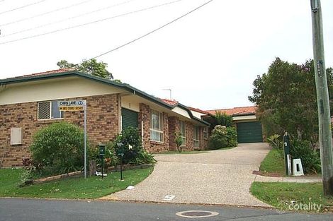 9 Chirn Cres, Labrador, QLD 4215