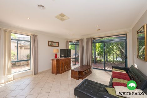 Property photo of 27 Bayside Court Jerrabomberra NSW 2619